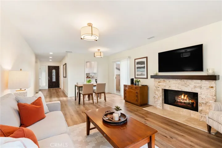 1802 Castle Glen, Escondido, California 92029