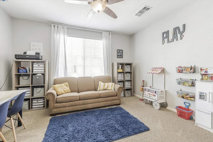 4003 Blacksmith Cir, Oakley, California 94561