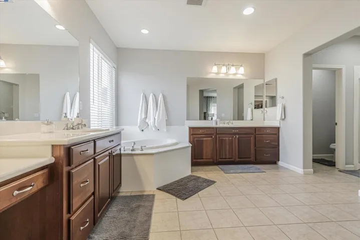 4003 Blacksmith Cir, Oakley, California 94561