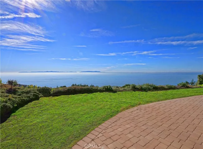 30817 Ganado Drive, Rancho Palos Verdes, California 90275