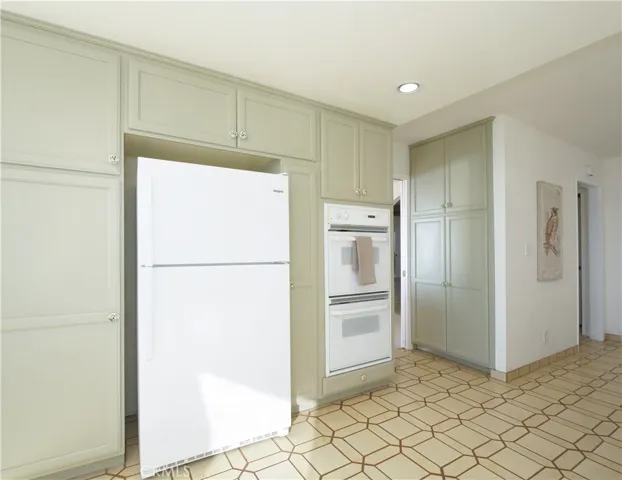 30817 Ganado Drive, Rancho Palos Verdes, California 90275