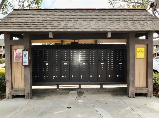 3661 S Bear Street D, Santa Ana, California 92704