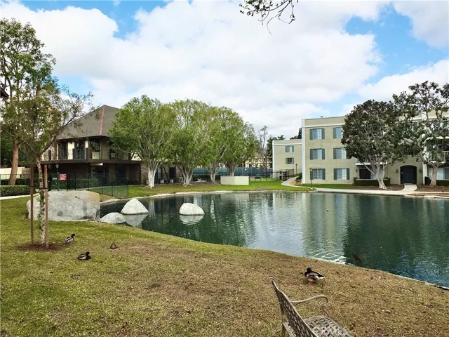 3661 S Bear Street D, Santa Ana, California 92704