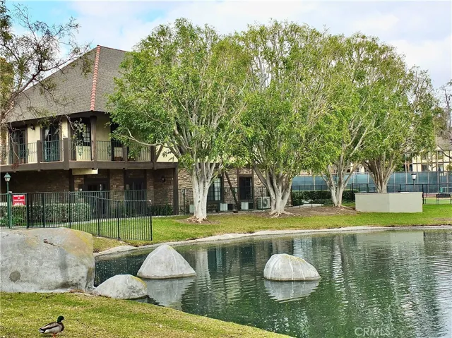 3661 S Bear Street D, Santa Ana, California 92704