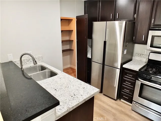 3661 S Bear Street D, Santa Ana, California 92704