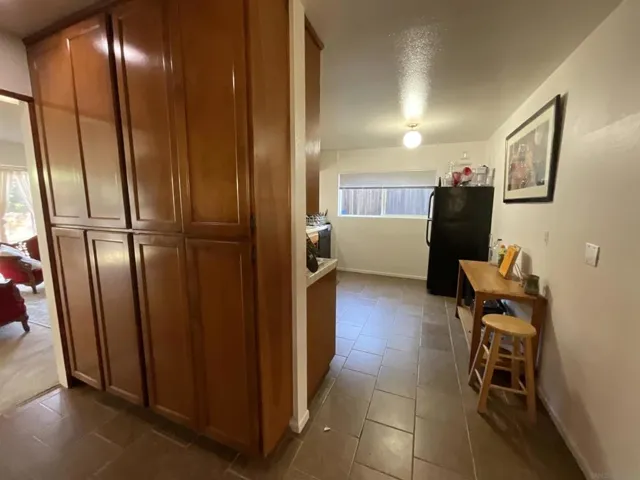 1872 Linbrook Drive, San Diego, California 92111