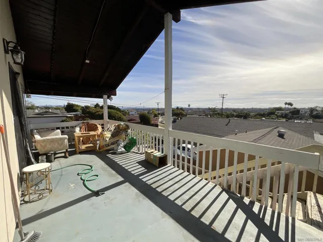 1872 Linbrook Drive, San Diego, California 92111