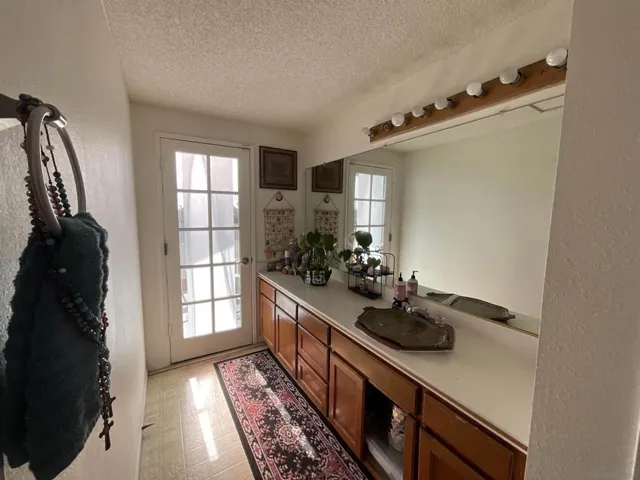 1872 Linbrook Drive, San Diego, California 92111
