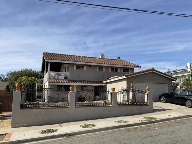 1872 Linbrook Drive, San Diego, California 92111