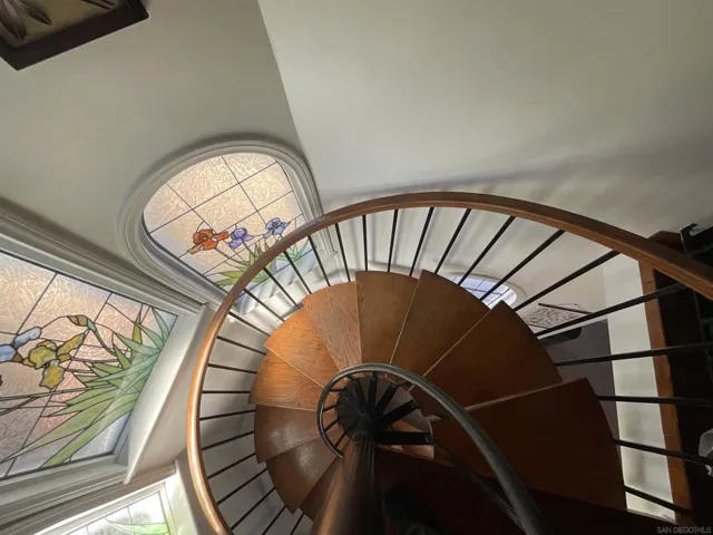 1872 Linbrook Drive, San Diego, California 92111