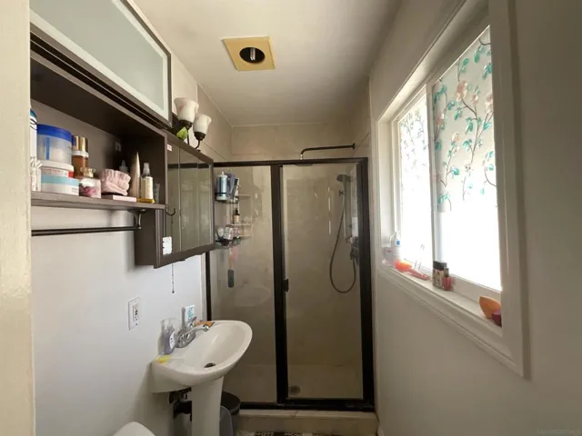 1872 Linbrook Drive, San Diego, California 92111