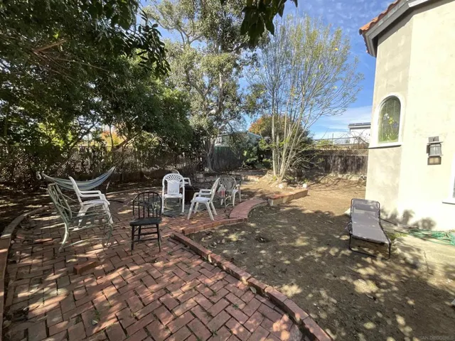 1872 Linbrook Drive, San Diego, California 92111