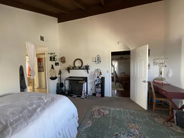 1872 Linbrook Drive, San Diego, California 92111