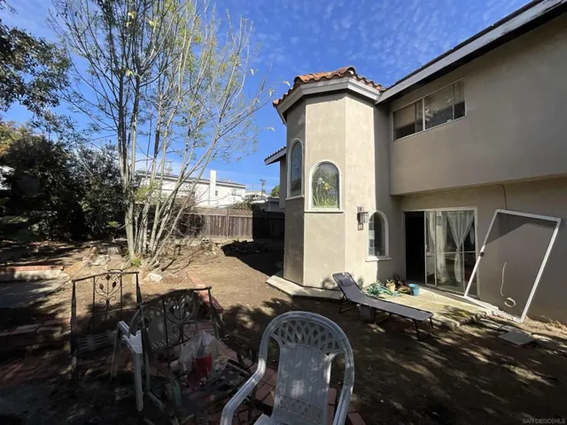 1872 Linbrook Drive, San Diego, California 92111