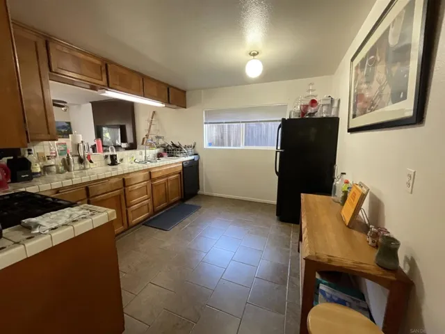 1872 Linbrook Drive, San Diego, California 92111