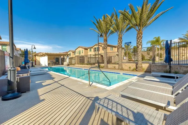 1345 Palo Verde Way, Vista, California 92083