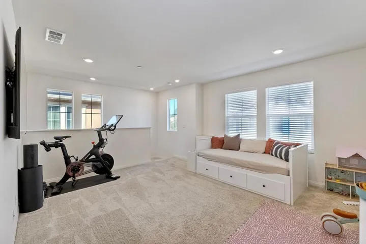 1345 Palo Verde Way, Vista, California 92083