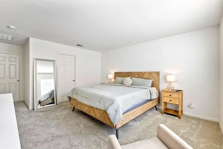 1345 Palo Verde Way, Vista, California 92083