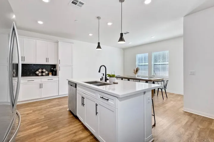 1345 Palo Verde Way, Vista, California 92083