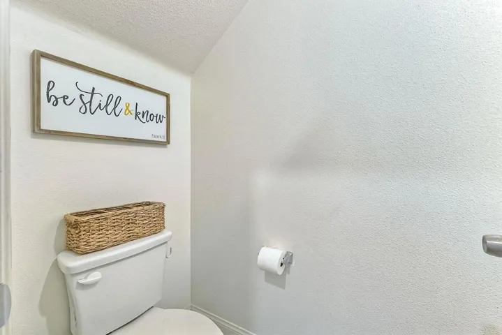 1345 Palo Verde Way, Vista, California 92083
