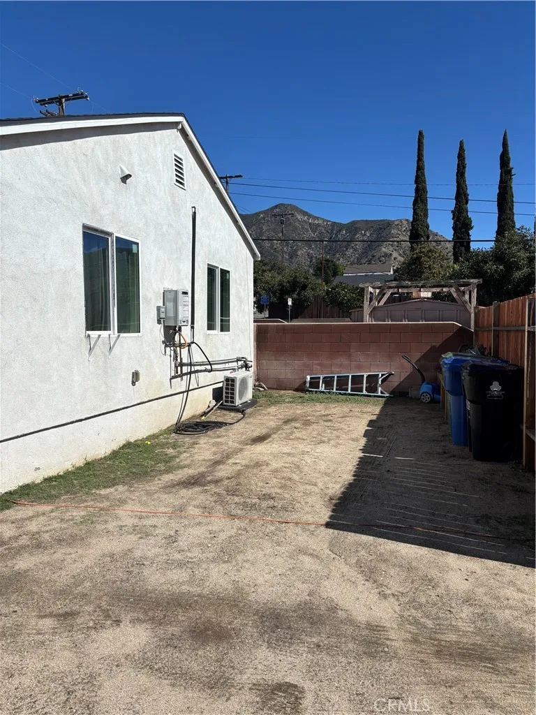 13307 Herron Street, Sylmar, California 91342 home-pic-22