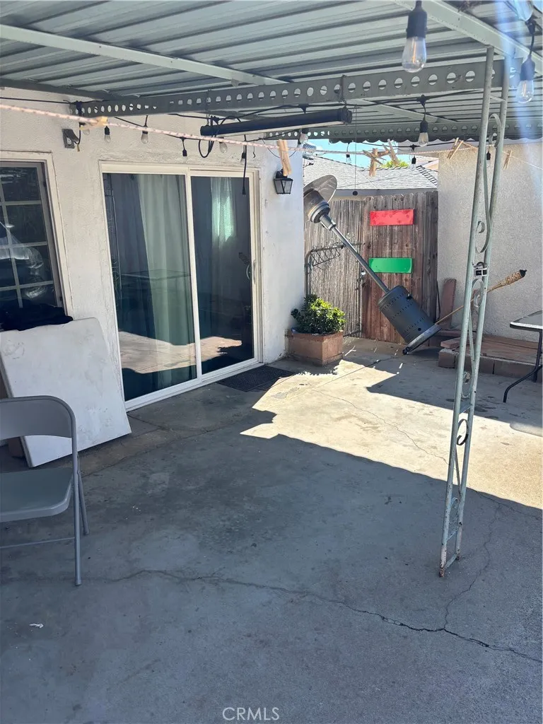 13307 Herron Street, Sylmar, California 91342 home-pic-17