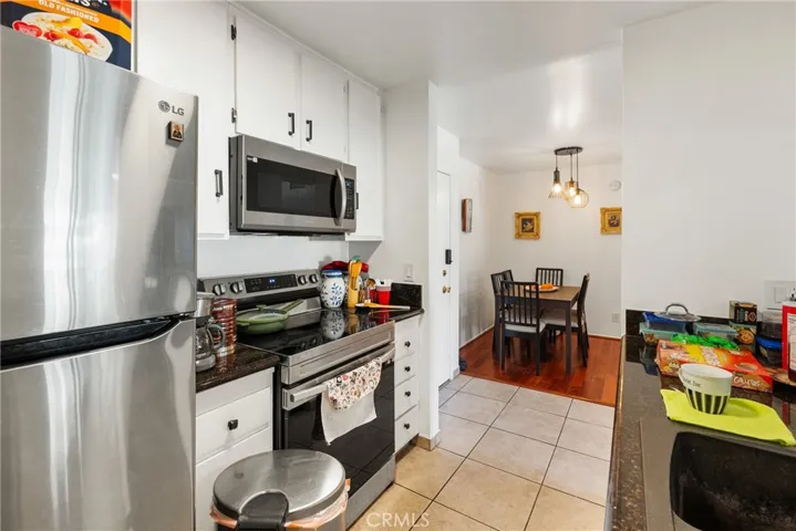 5460 White Oak Avenue E209, Encino, California 91316