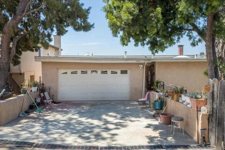 1111 La Mesa Avenue, Spring Valley, California 91977
