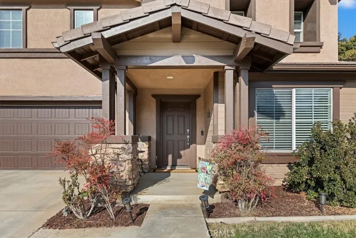 11030 Whitebark Lane, Corona, California 92883