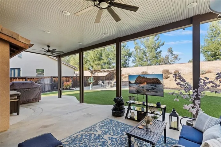 11030 Whitebark Lane, Corona, California 92883