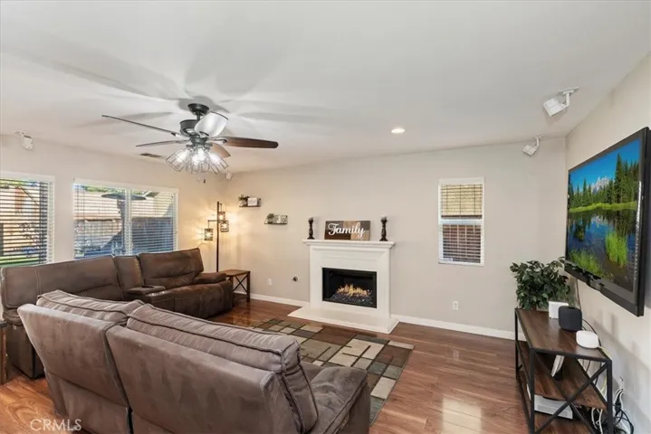 11030 Whitebark Lane, Corona, California 92883