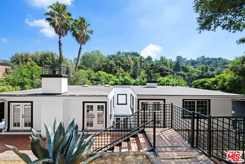 2563 Hutton Drive, Beverly Hills, California 90210 home-pic-2