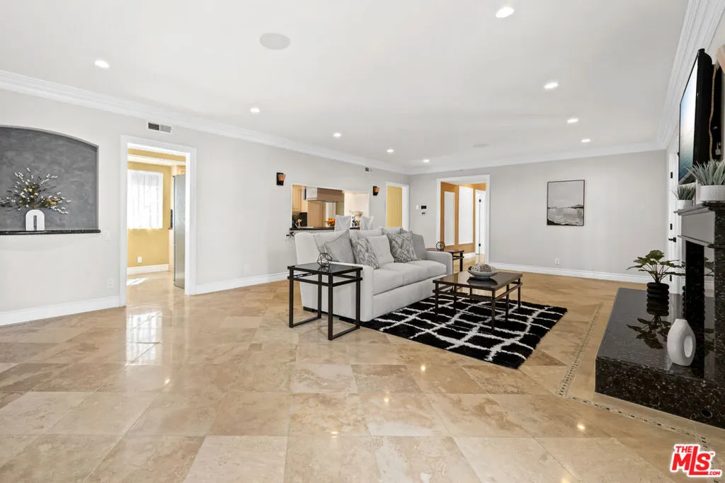 2563 Hutton Drive, Beverly Hills, California 90210 home-pic-7