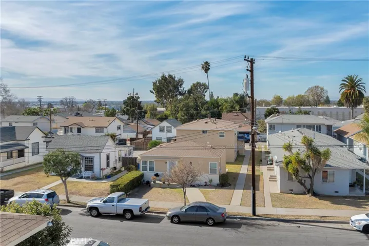 7031 Whittier Avenue, Whittier, California 90602