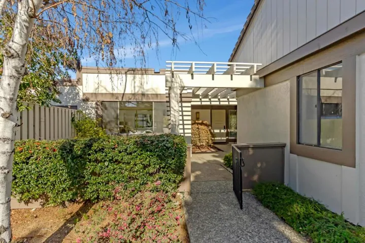 6273 Blauer Lane, San Jose, California 95135