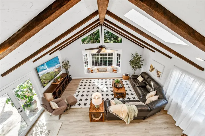 Overview of Great Room.