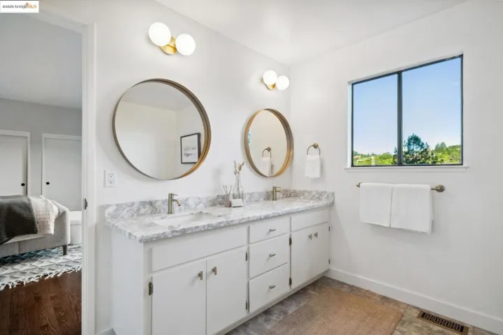 73 Barbara Rd, Orinda, California 94563