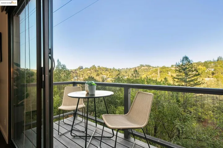 73 Barbara Rd, Orinda, California 94563