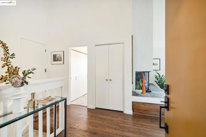 73 Barbara Rd, Orinda, California 94563
