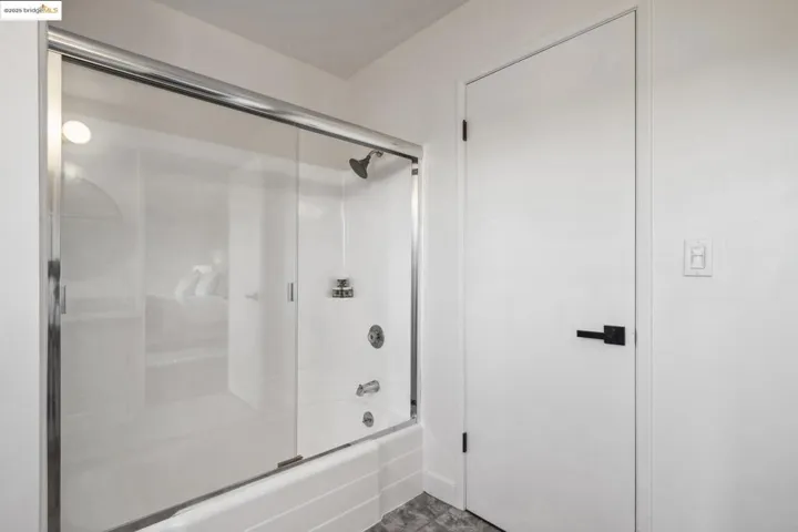 73 Barbara Rd, Orinda, California 94563