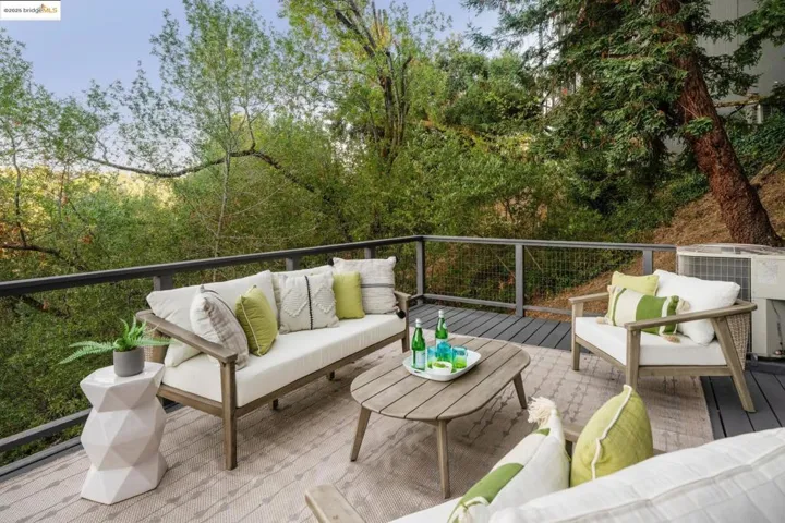 73 Barbara Rd, Orinda, California 94563