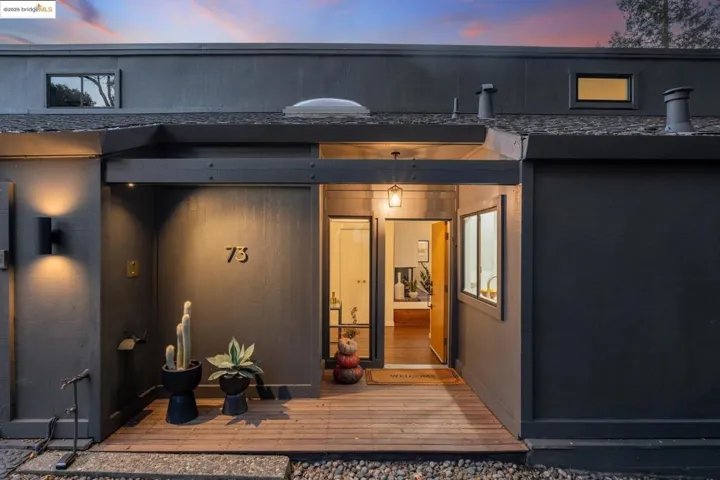 73 Barbara Rd, Orinda, California 94563