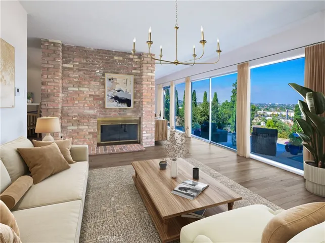 This photo has been virtually renovated and staged.
