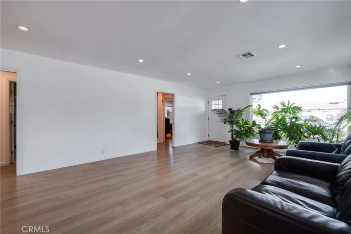 620 Hartford Avenue, Huntington Beach, California 92648