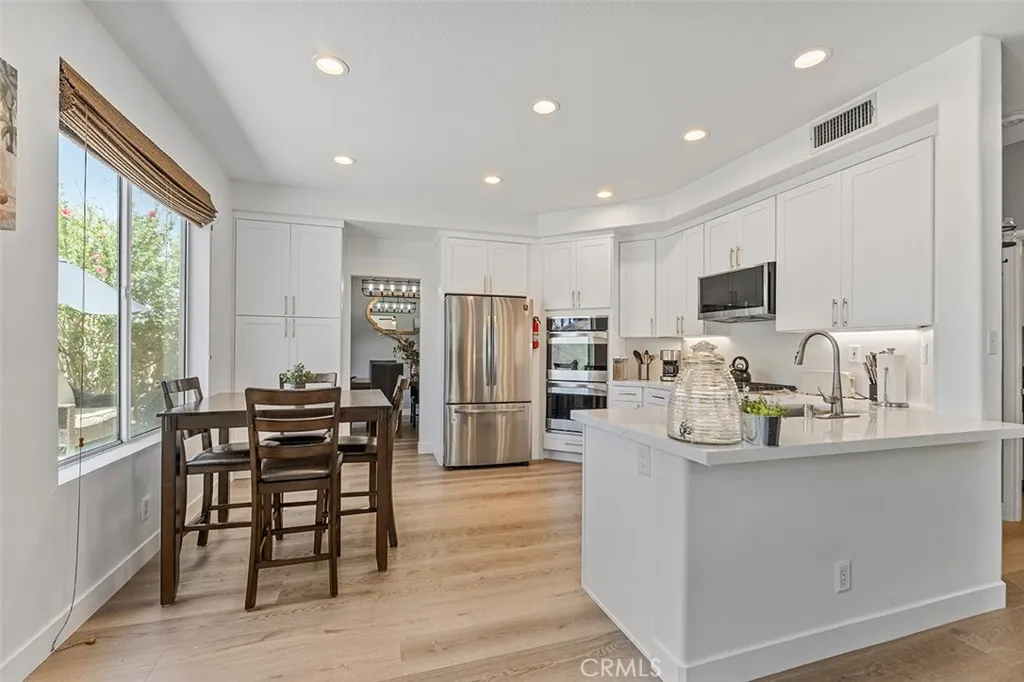 22 Brisa Fresca, Rancho Santa Margarita, California 92688 home-pic-10