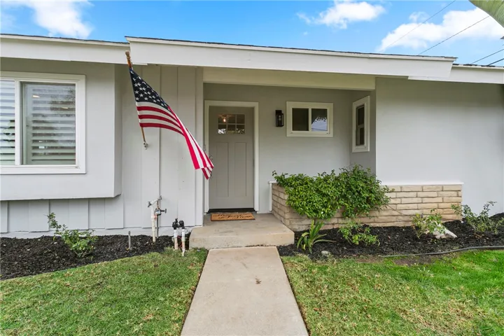 2520 Columbia Drive, Costa Mesa, California 92626