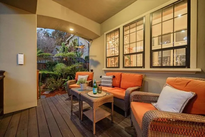 186 Delaveaga Park Drive, Santa Cruz, California 95065