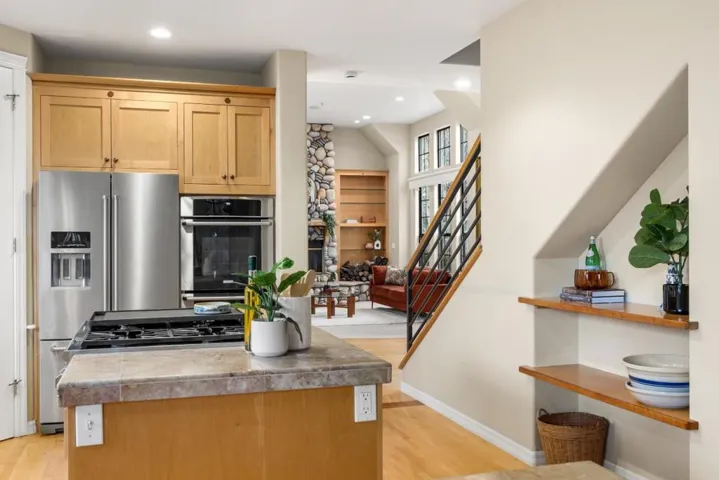 186 Delaveaga Park Drive, Santa Cruz, California 95065