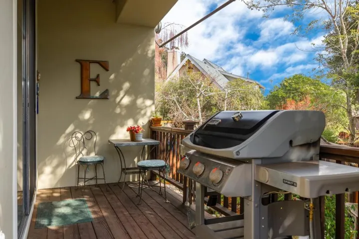 186 Delaveaga Park Drive, Santa Cruz, California 95065