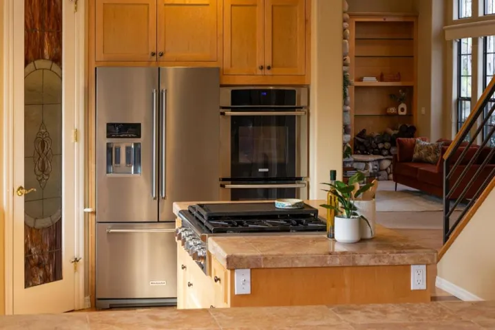 186 Delaveaga Park Drive, Santa Cruz, California 95065